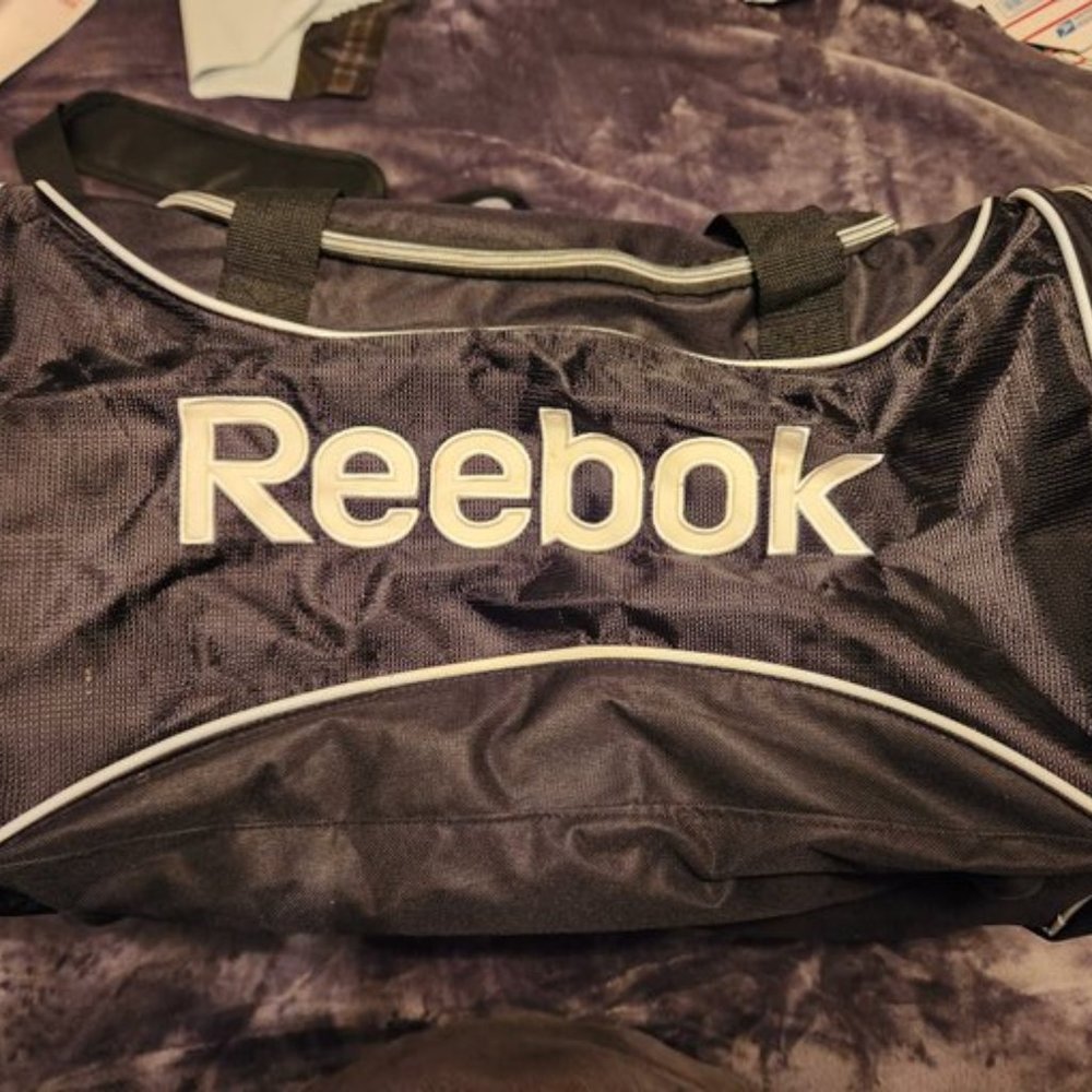 REEBOK WASHINGTON CAPITAL DUFFLE SPORTS BAG